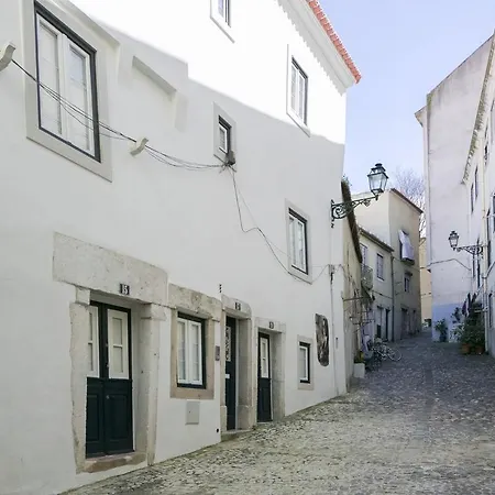 アパート Center - Subway Nearby